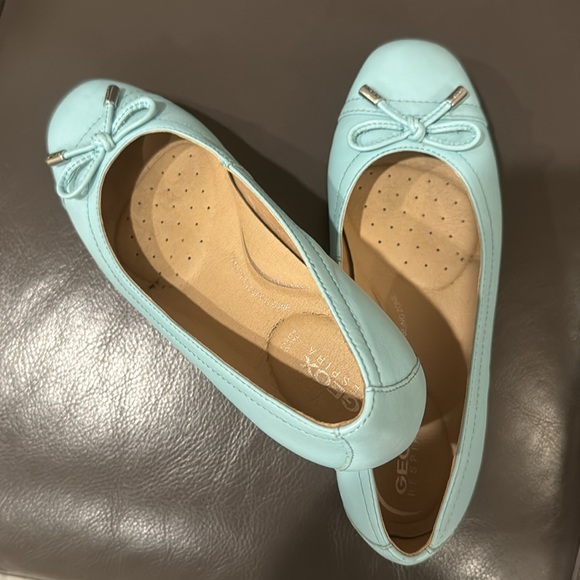 GEOX respira Italian patent Ladies’ shoes - Picture 2 of 9